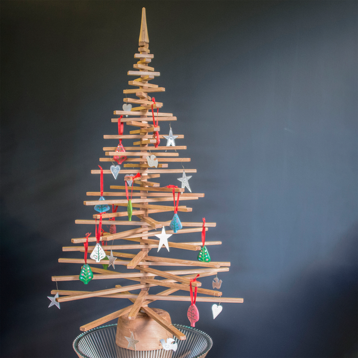 Alternative Oak Christmas Tree