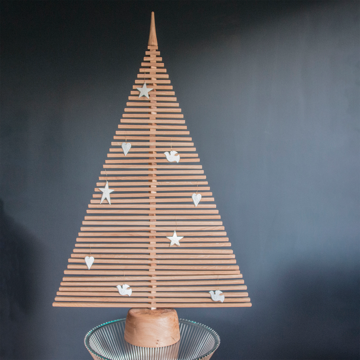 Alternative Oak Christmas Tree