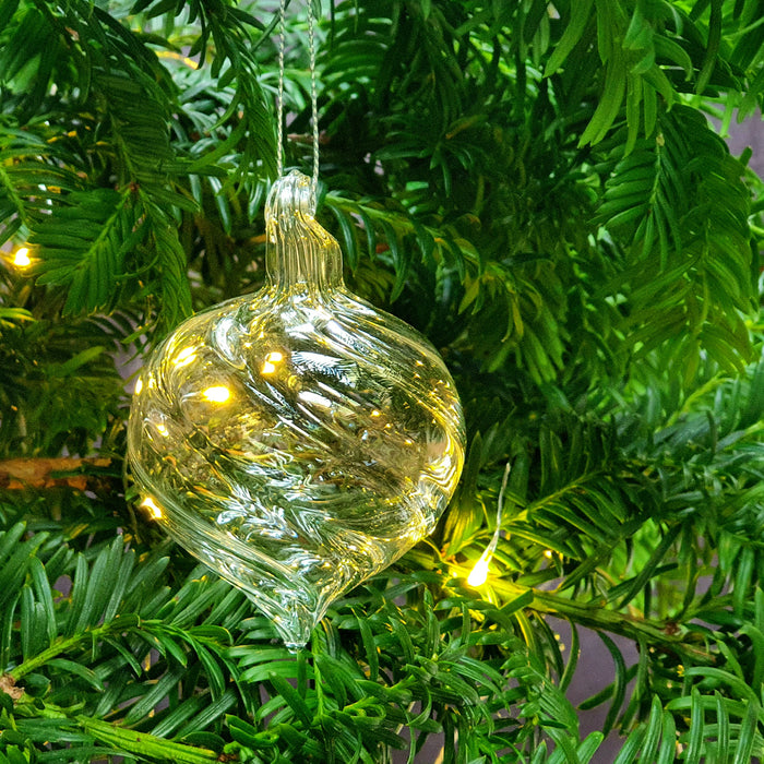 Clear glass spiral Bauble